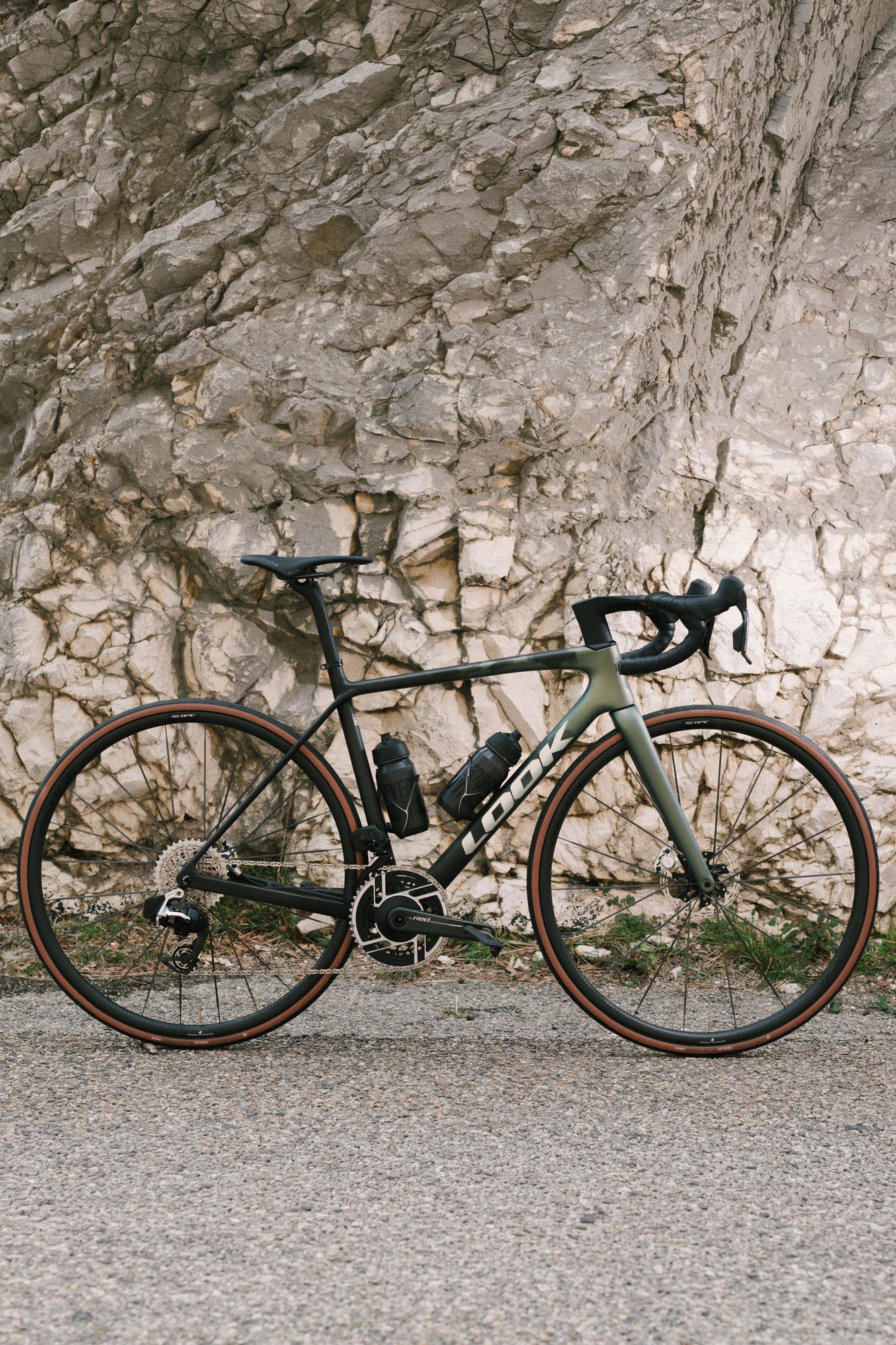 785 Huez RS